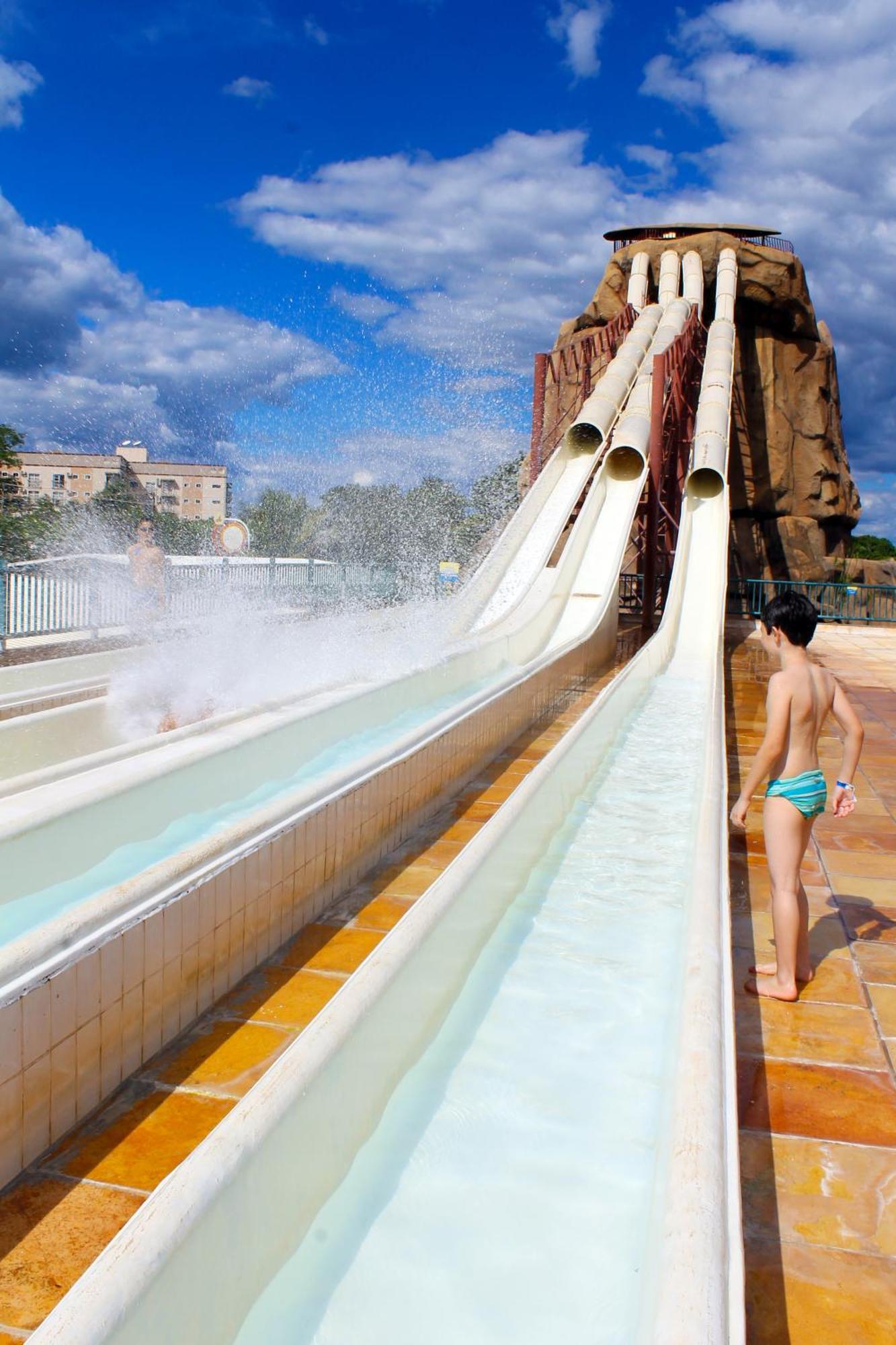 Spazzio Diroma Com Acesso Ao Acqua Park, Splash E Slide Caldas Novas Exteriör bild